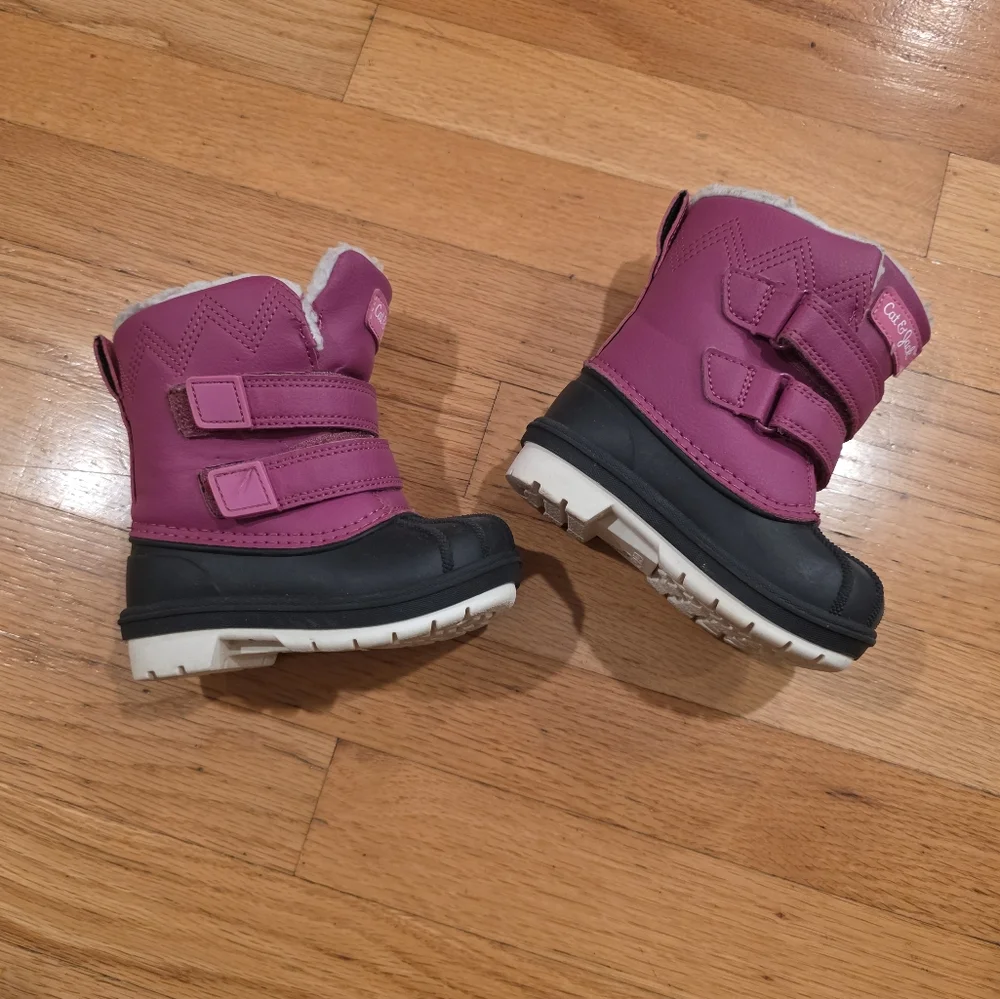 Cat & Jack Girl's Winter Boots